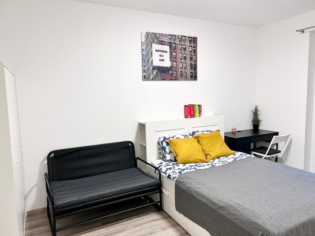 New 2022 Family&Friends Downtown Ac 3Br 2Ba Free Parking Big Balcony Near Metro&Train Station Self Check-In Apt Budapest Extérieur photo