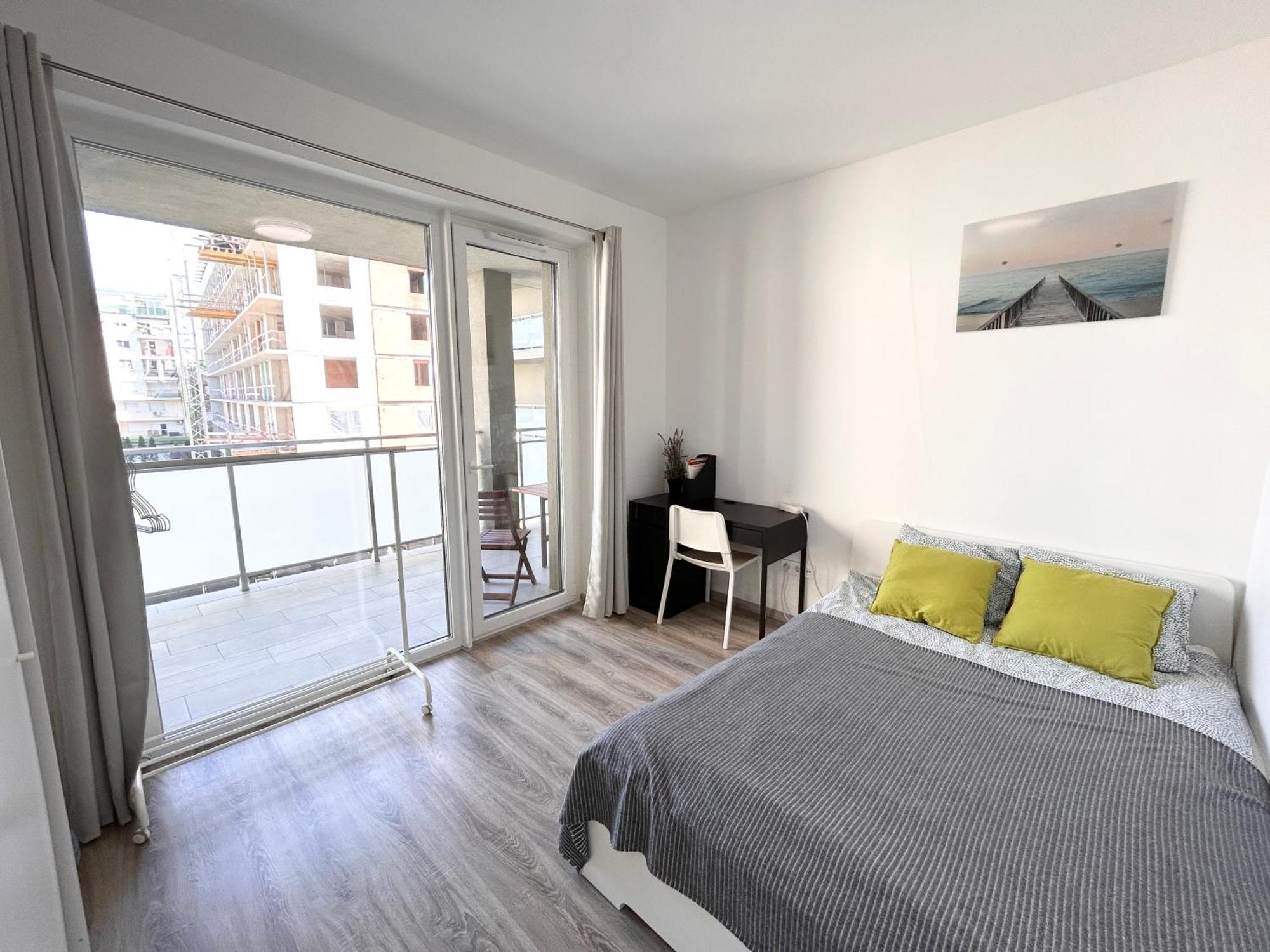New 2022 Family&Friends Downtown Ac 3Br 2Ba Free Parking Big Balcony Near Metro&Train Station Self Check-In Apt Budapest Extérieur photo