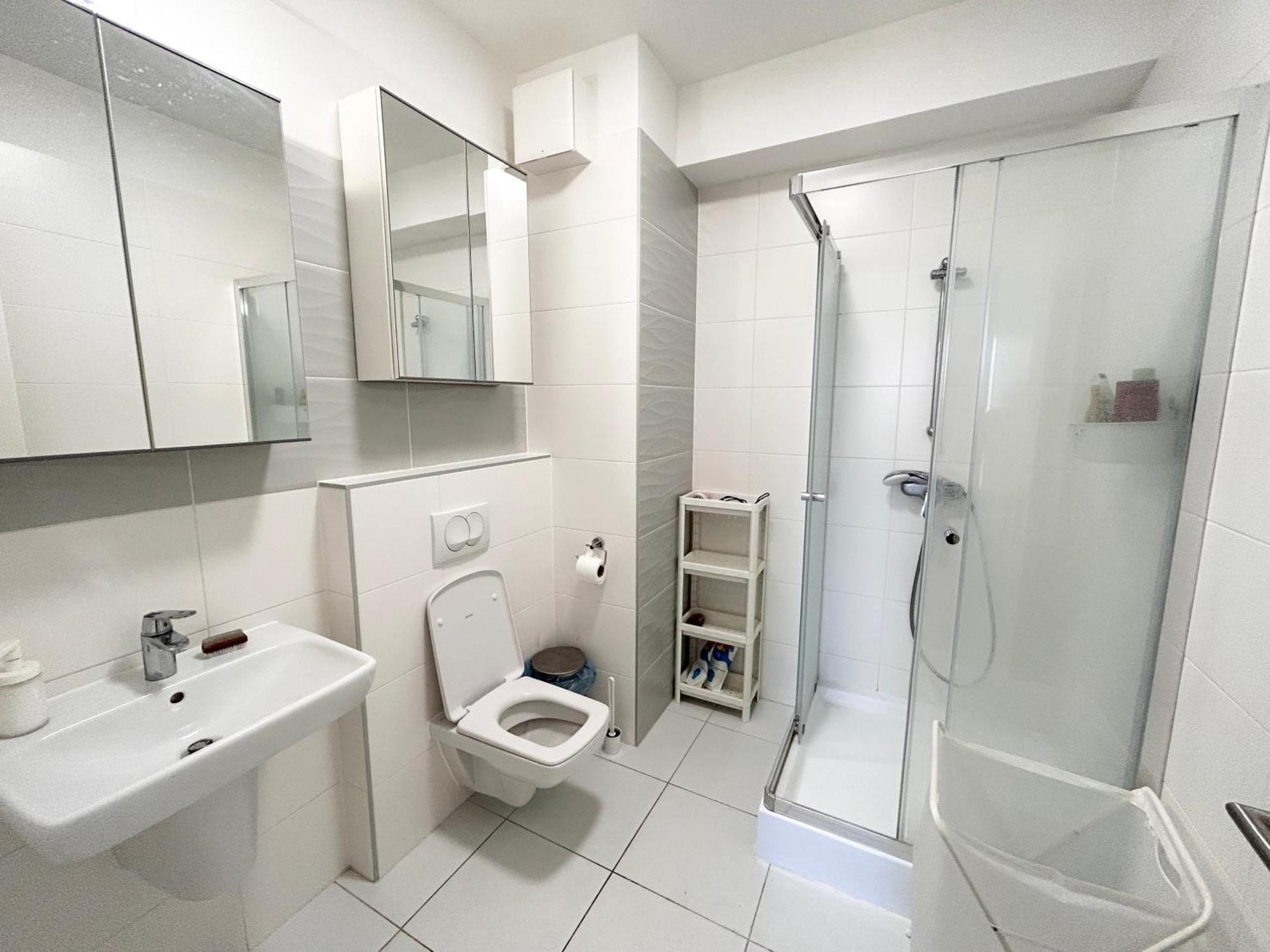 New 2022 Family&Friends Downtown Ac 3Br 2Ba Free Parking Big Balcony Near Metro&Train Station Self Check-In Apt Budapest Extérieur photo